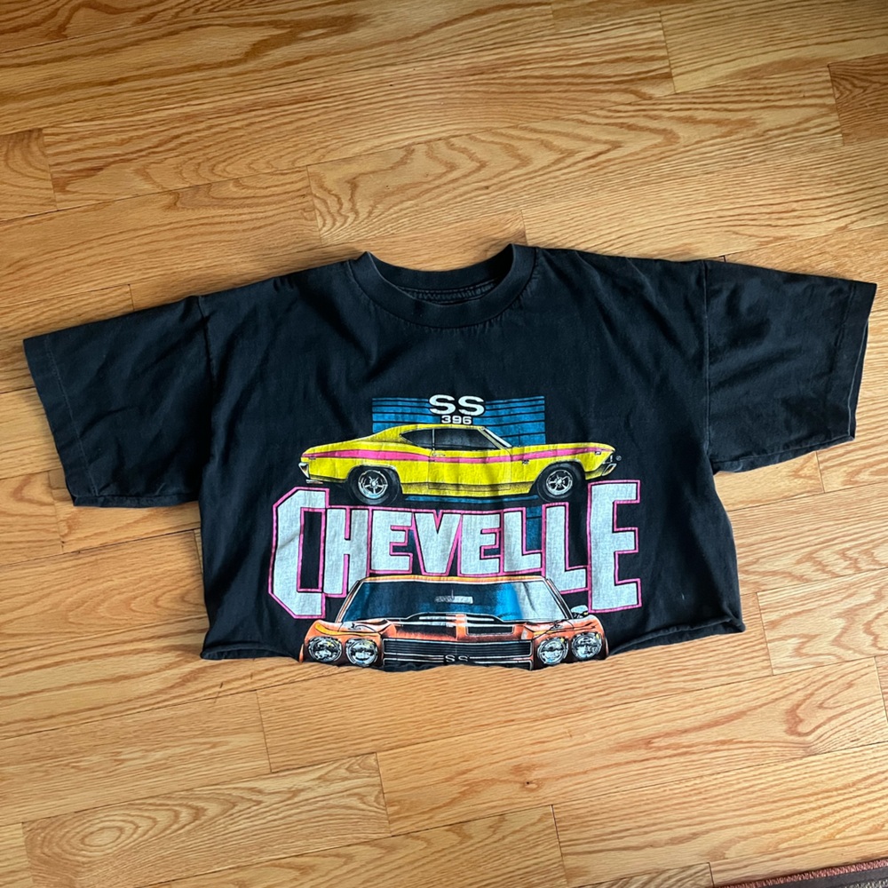 Vintage Graphic Retro Car Print Cropped Tee